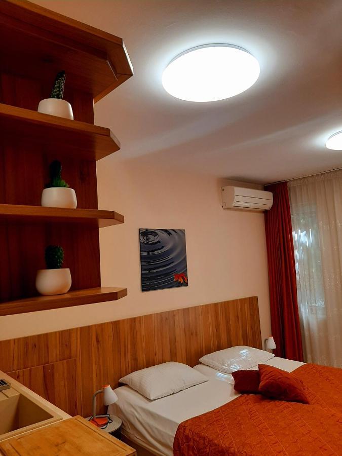 Private Rooms Silvia Варна Екстер'єр фото